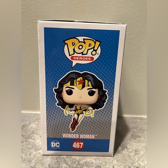 Funko Pop Wonder Woman #467 - Picture 4 of 6